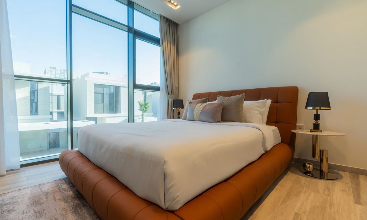 Ras Al Khaimah House | Impressive townhouse in Al Danah Bay