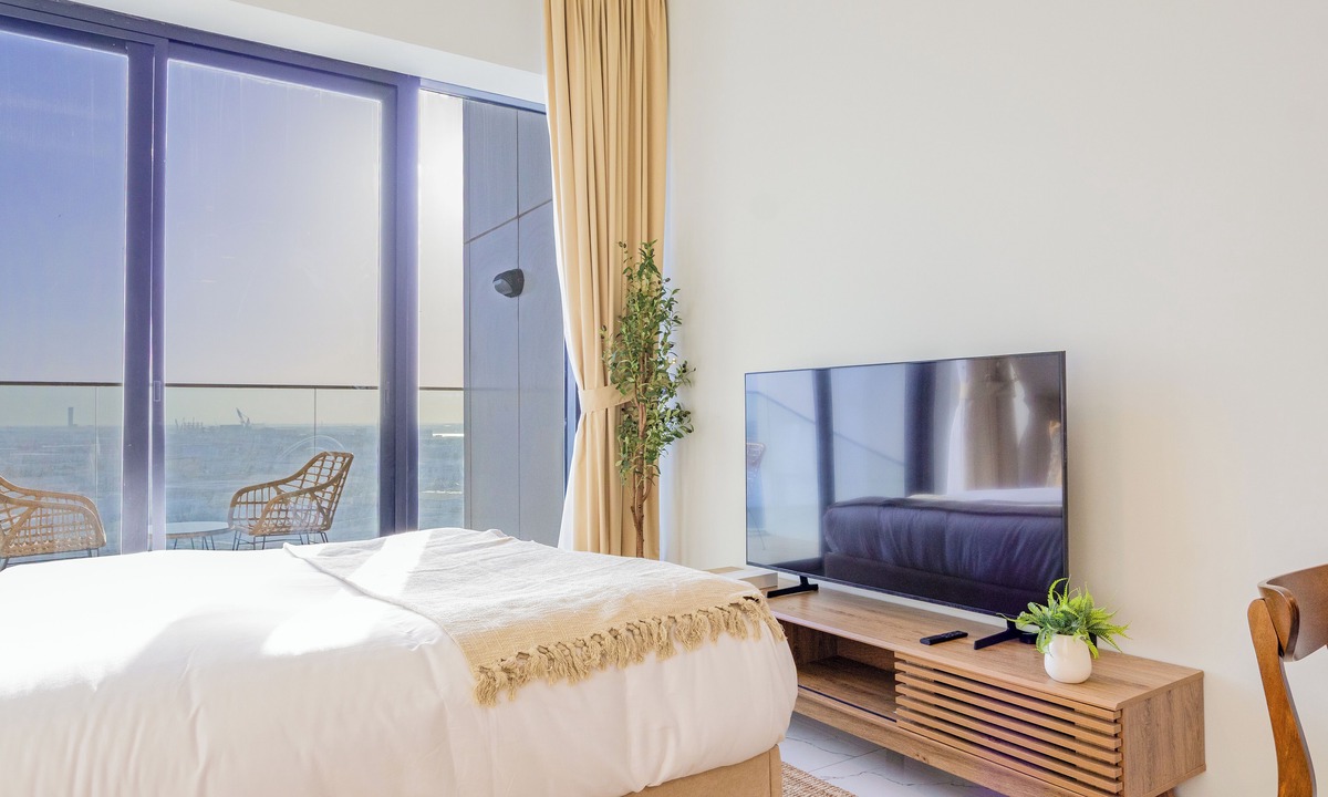 Jebel Ali Apartment | Bloomfields Cozy Stu in Alexis Tower