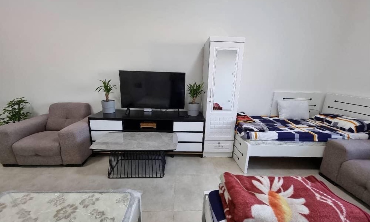 Al Muraqqabat Hostel | Unique Hostel Dubai