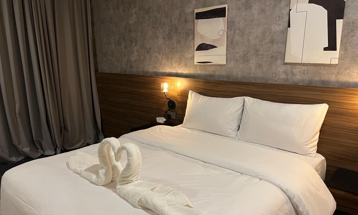 Duqm Hotel | LAZÖY HOTEL