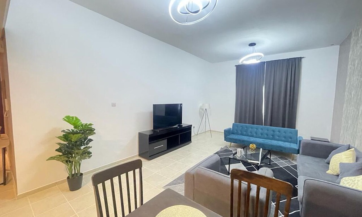 Discovery Gardens Apartment | Cosmos Living Discovery Gardens Sleeps 4