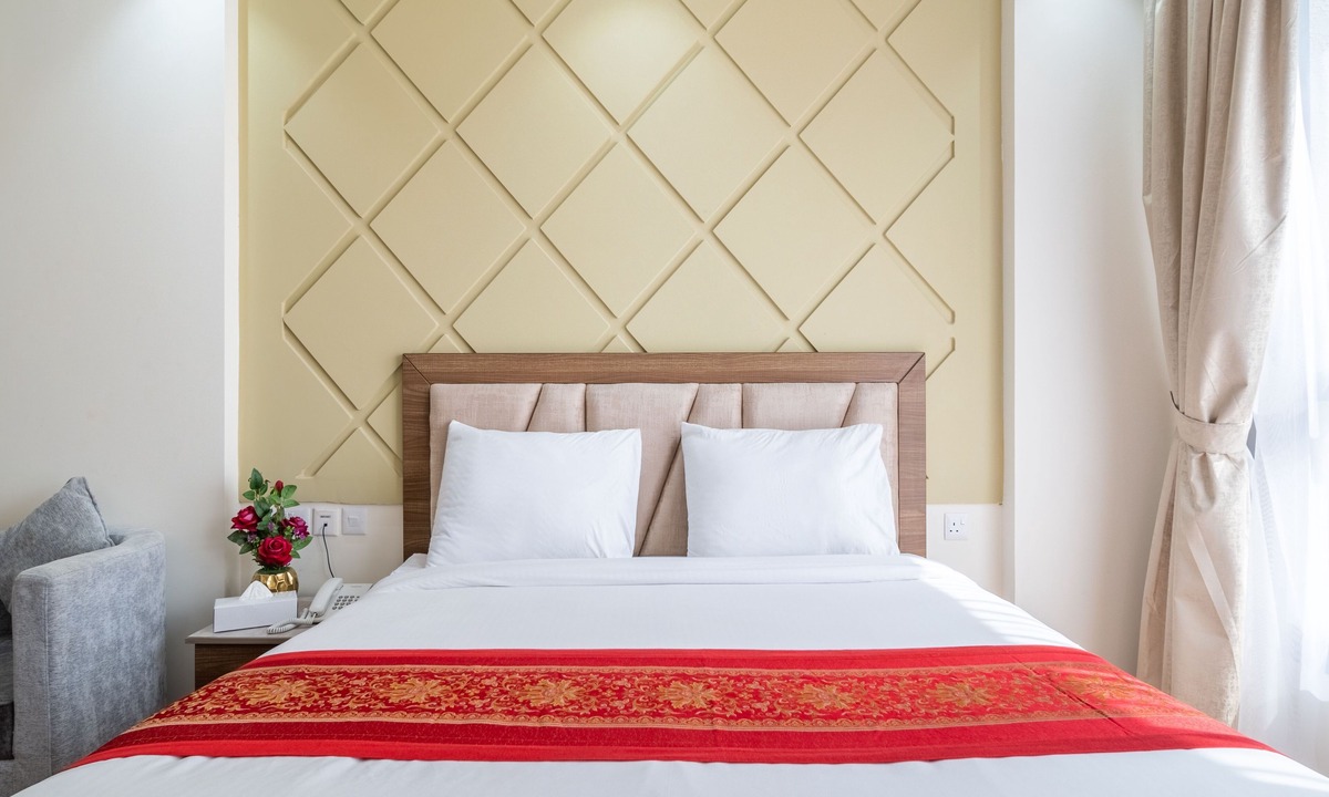 Seeb Hotel | OYO Townhouse 156 Rose Hotel Apartments.