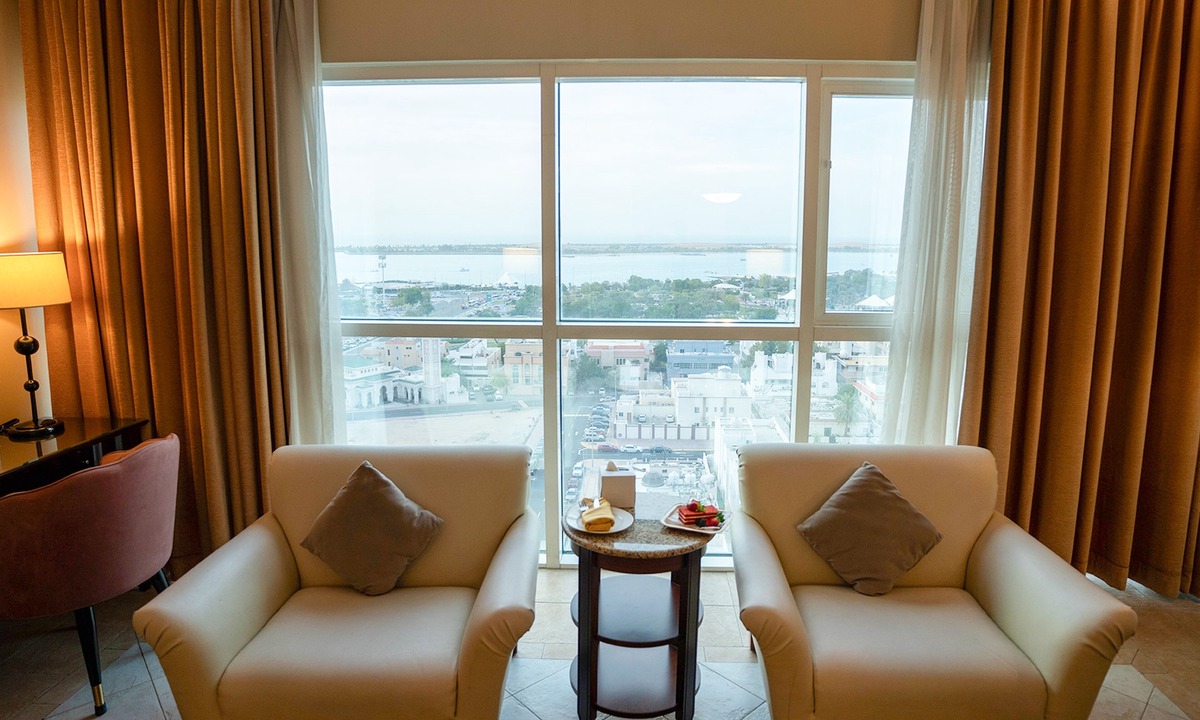 Abu Dhabi City Center Hotel | Sheraton Khalidiya Hotel
