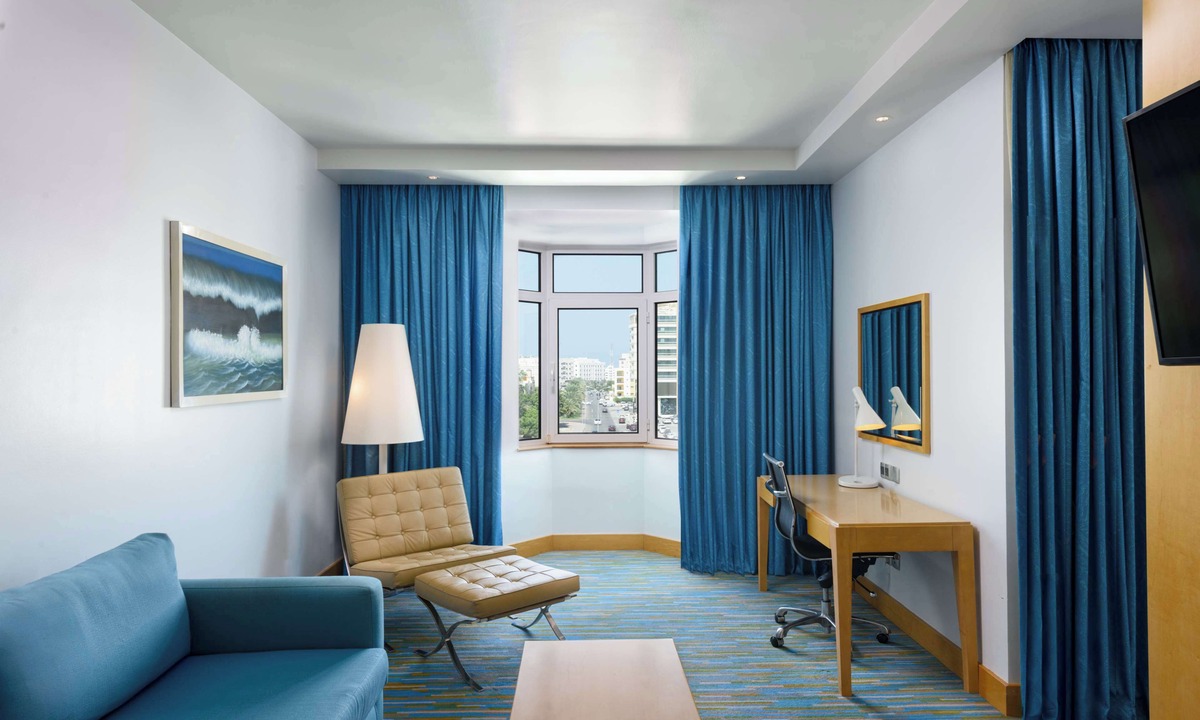 Al Khuwair Hotel | Radisson Blu Hotel, Muscat