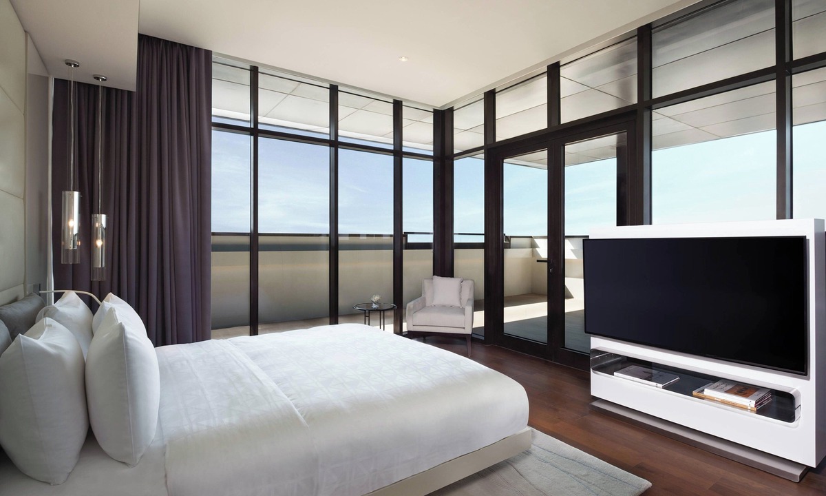 Al Wasl Hotel | La Ville Hotel & Suites CITY WALK, Dubai, Autograph Collection