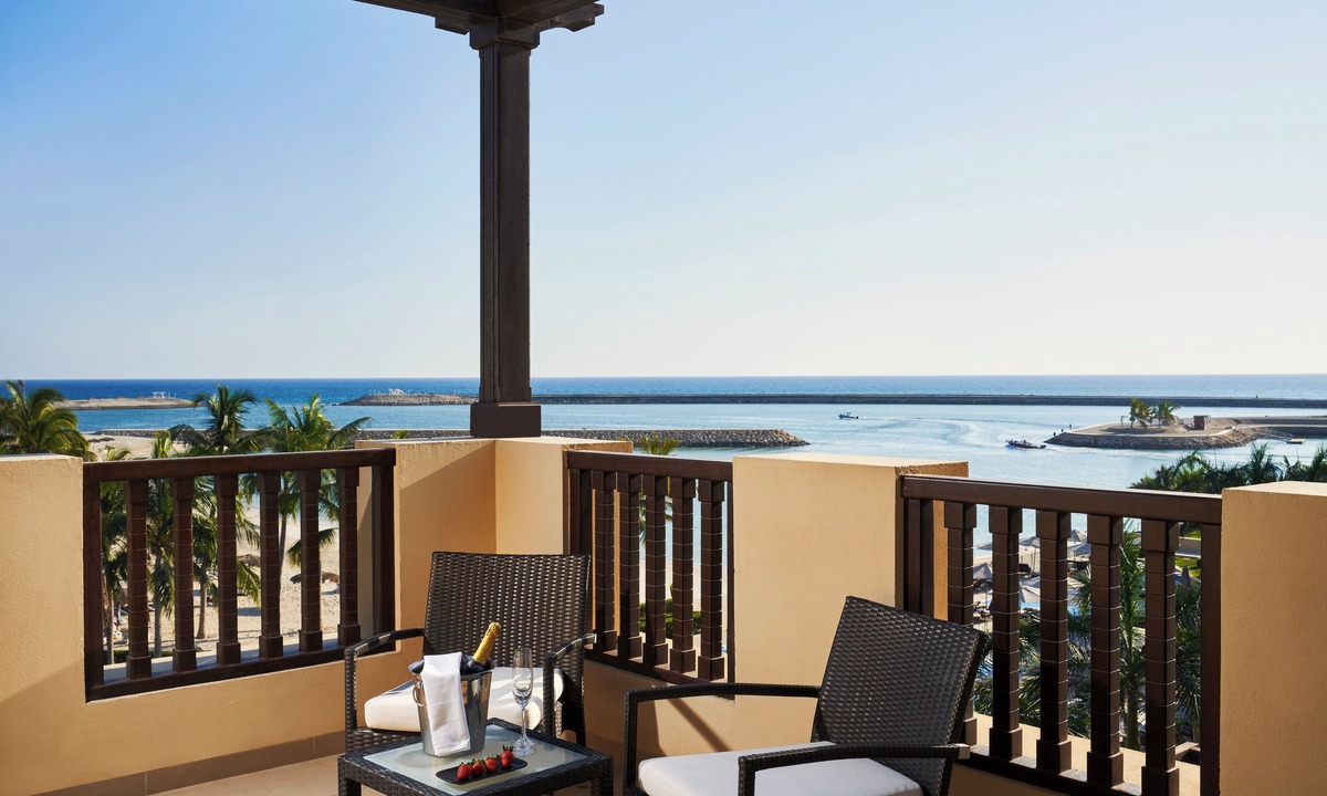 Salalah Hotel | Fanar Hotel and Residences