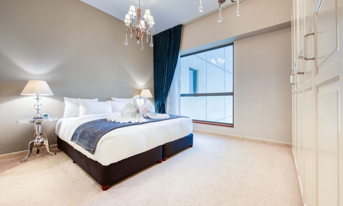 Jumeirah Beach Residence Apartment | Exquisite 1BR in Sadaf, Jumeirah Beach Residence by Deluxe Holiday Homes