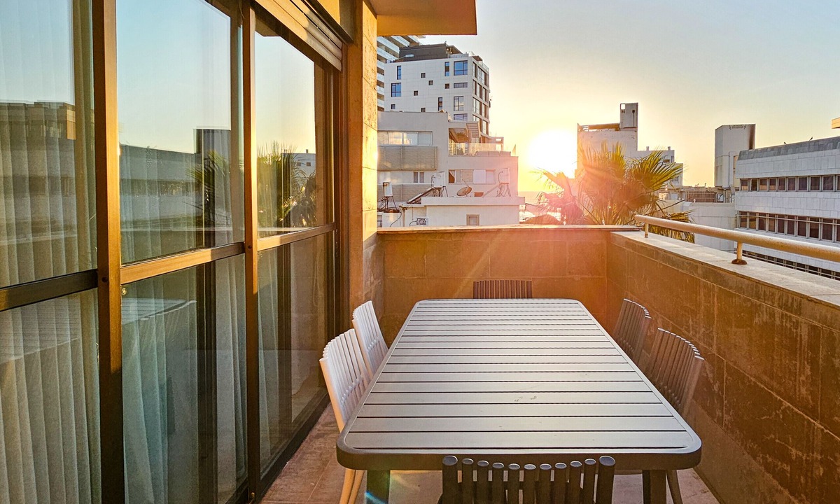 Tel Aviv Promenade Apartment | MAMAD Upscale Family Home with Balcony, Parking next to Beach by FeelHome