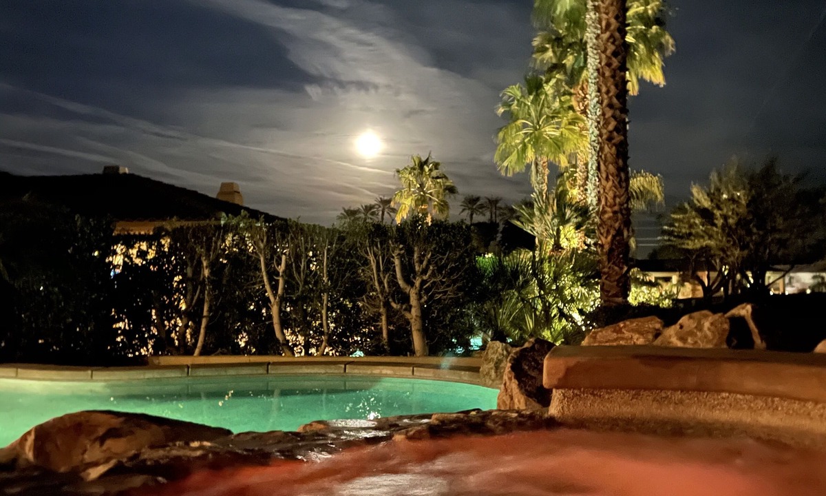 La Quinta House | #1 choice in PGA, WOW 3 master bedrm,Huge Private Lot! GR8 Views golf/mt #067336