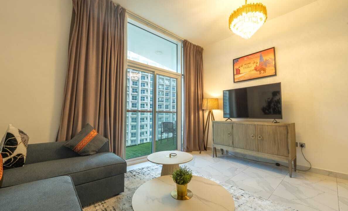 Downtown Dubai Apartment | Luxury 1BHK | 3 Balconies | Canal & Burj Khalifa View | Dubai Mall