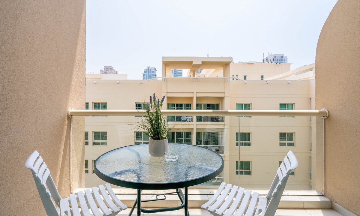 Dubai Apartment | GuestReady - 1BR | Family-Friendly Community