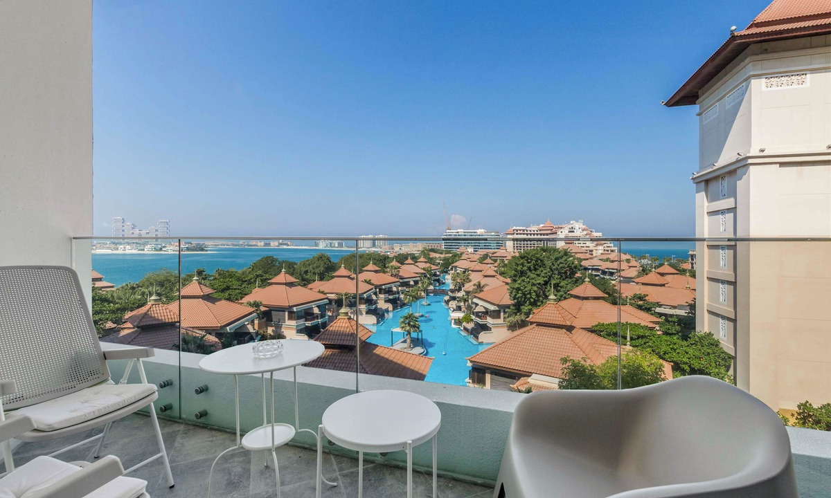 Palm Jumeirah Apartment | Globalstay Luxury Azizi Mina Beachfront
