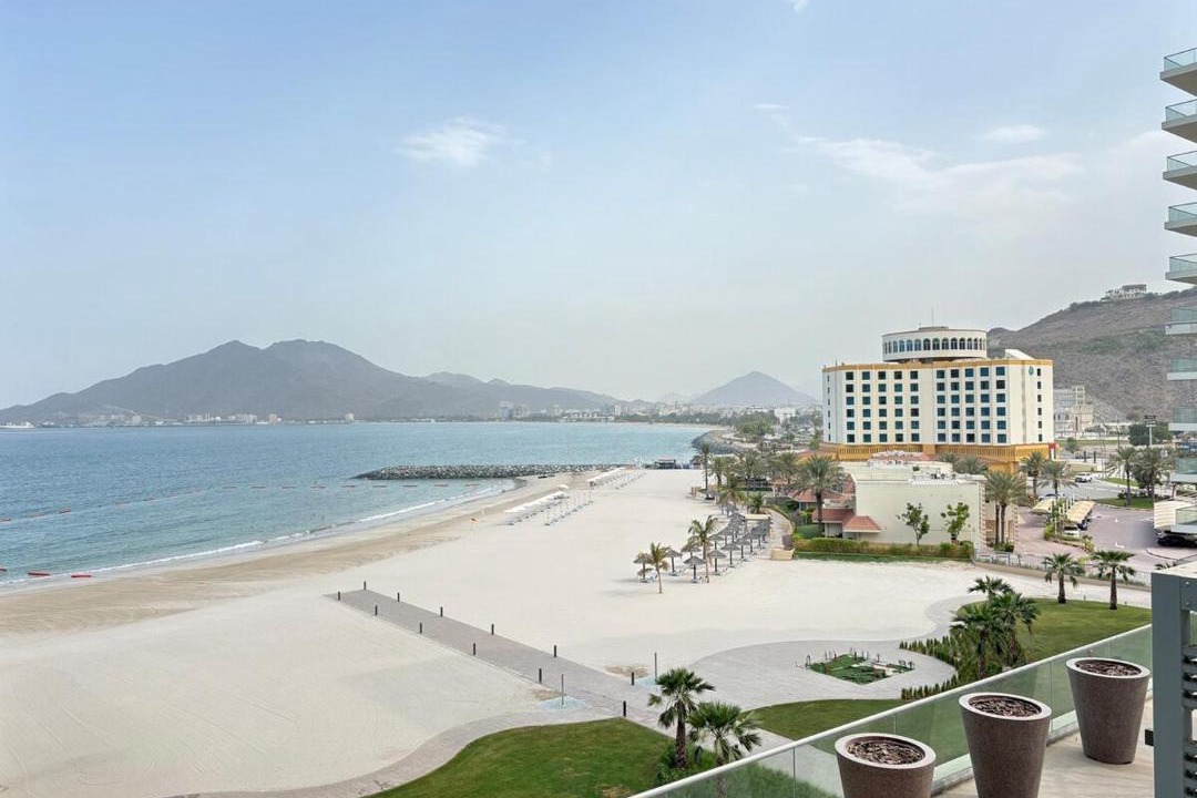 Khor Fakkan Apartment | Luxury 2BR Khorfakkan Resort with Beach Access