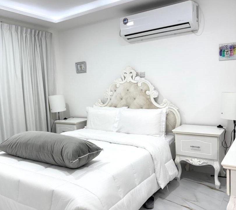 Abu Dhabi City Center Apartment | Velmora 1BR Apartment 13