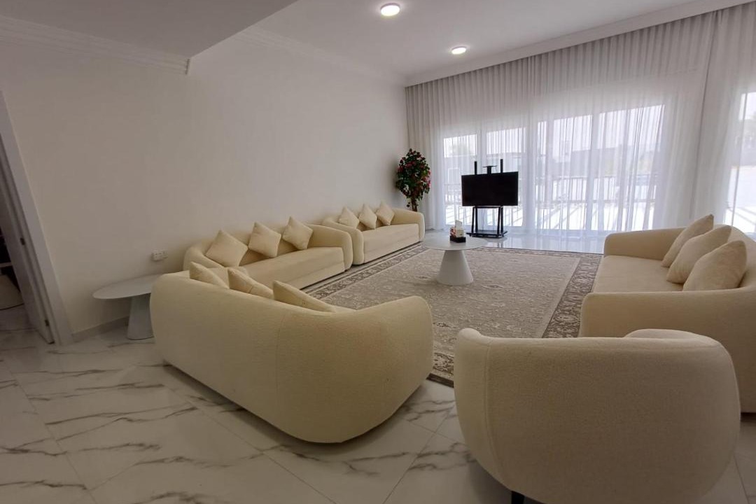 Al Dhafra House | استراحة الهمس
