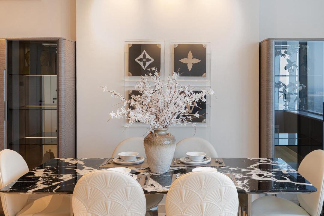 Bur Dubai Apartment | Allsopp and Allsopp - 1-Bedroom Apartment in Sky Gardens, DIFC