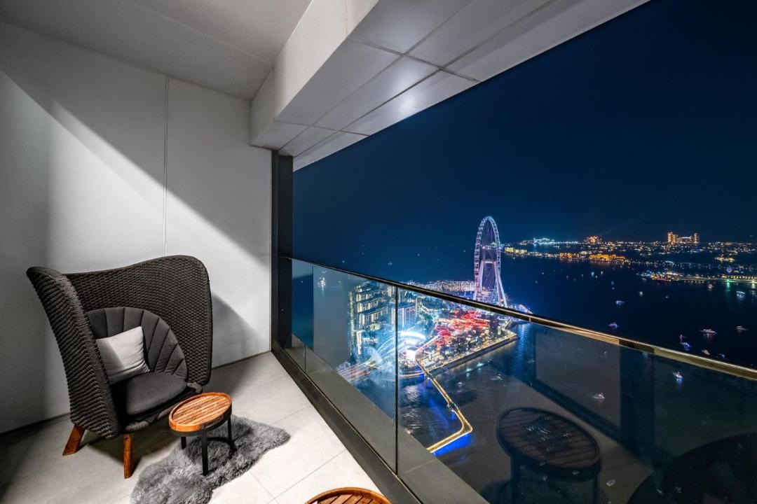 Jumeirah Beach Residence Apartment | High-End 4BRplus1 - Panoramic Sea Views - Address JBR