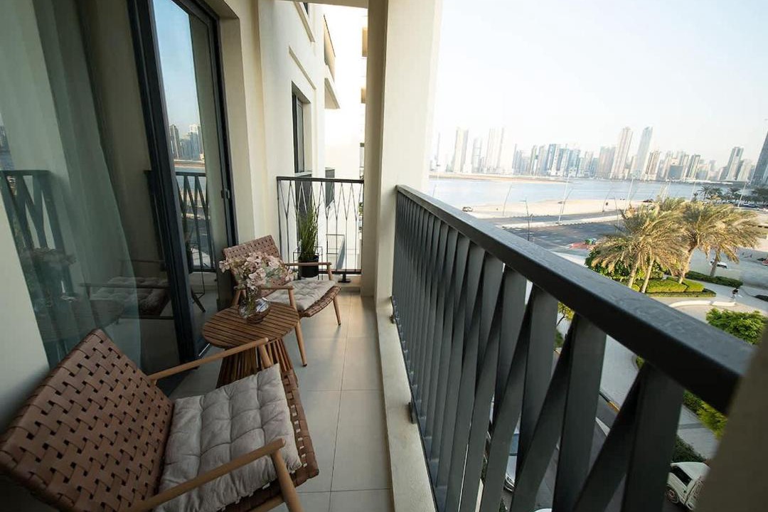 Al Khan Apartment | Gorgeous 2 Bed in Cyan Beach Residence