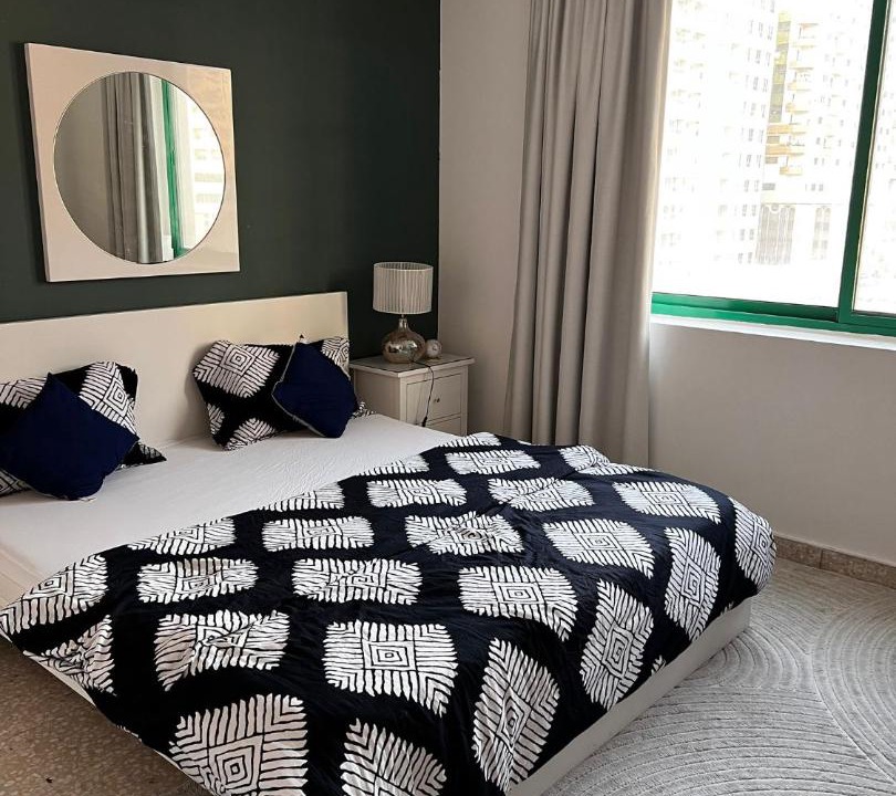Al Majaz Apartment | Gorgeous 3-Bedroom Family Apartment with Balcony