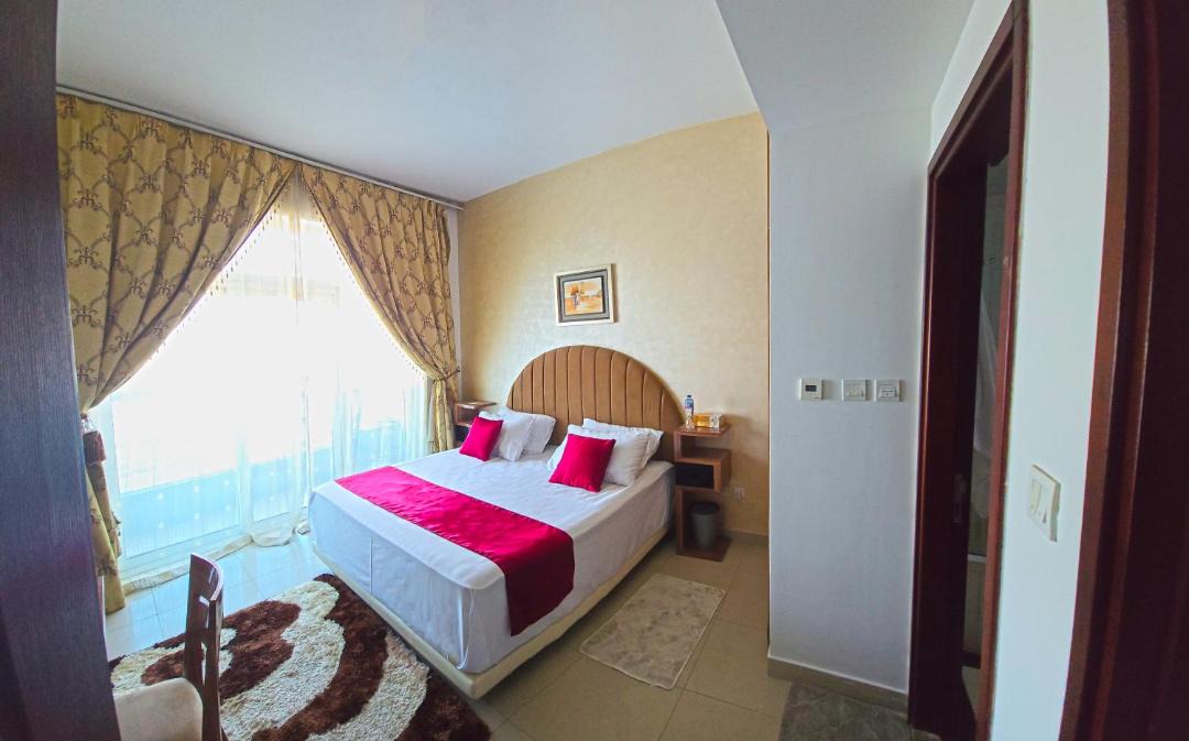 Al Majaz Apartment | Luxury Skyline Apartment with Panoramic Views