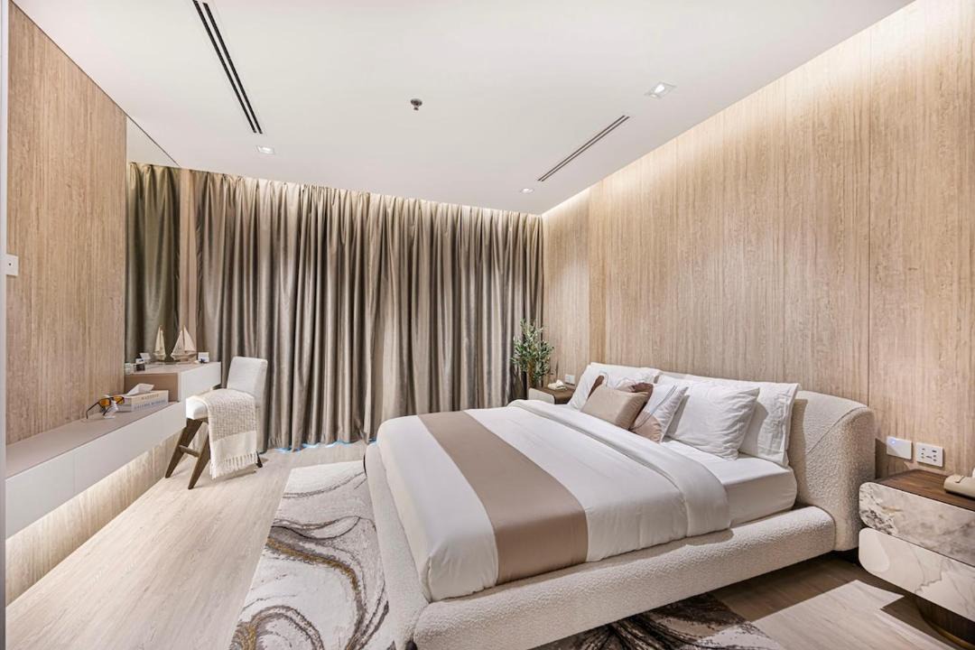 Beach & Coast Apartment | Luxury Studio in a Beachfront Building Direct Beach Access, Sharjah