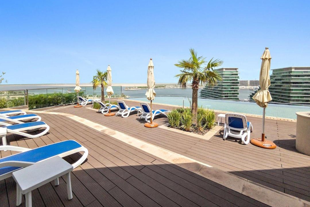 Al Raha Beach Apartment | Roam Inns Unique Studio Al Bandar 2