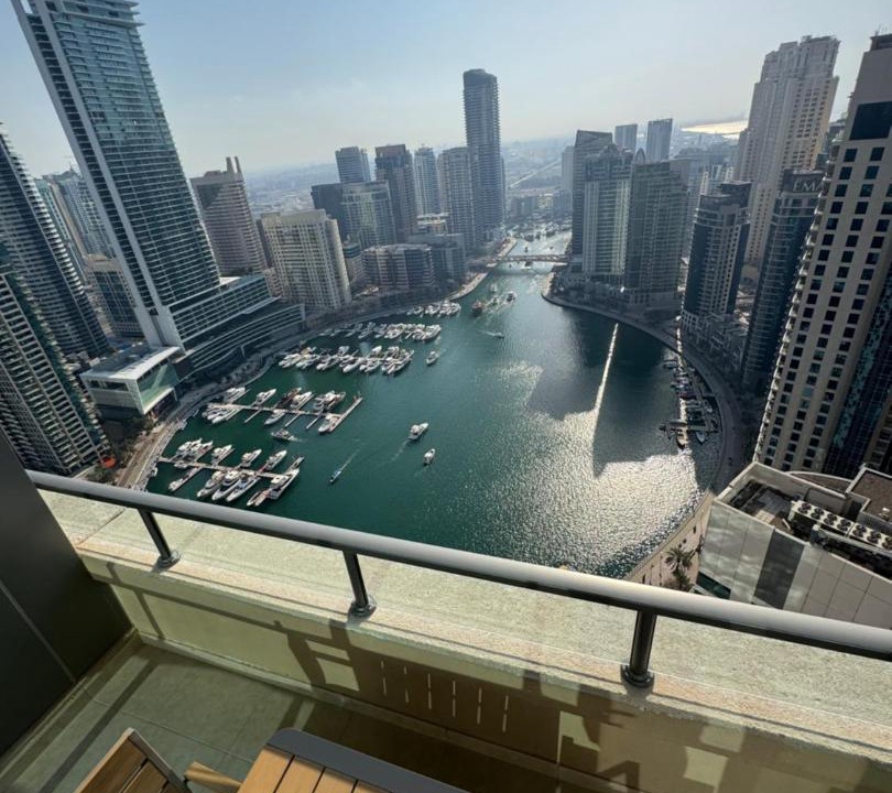 Dubai Marina Apartment | Sky-High Luxury 1BR Best Views of Dubai Marina Emaar 39th Floor