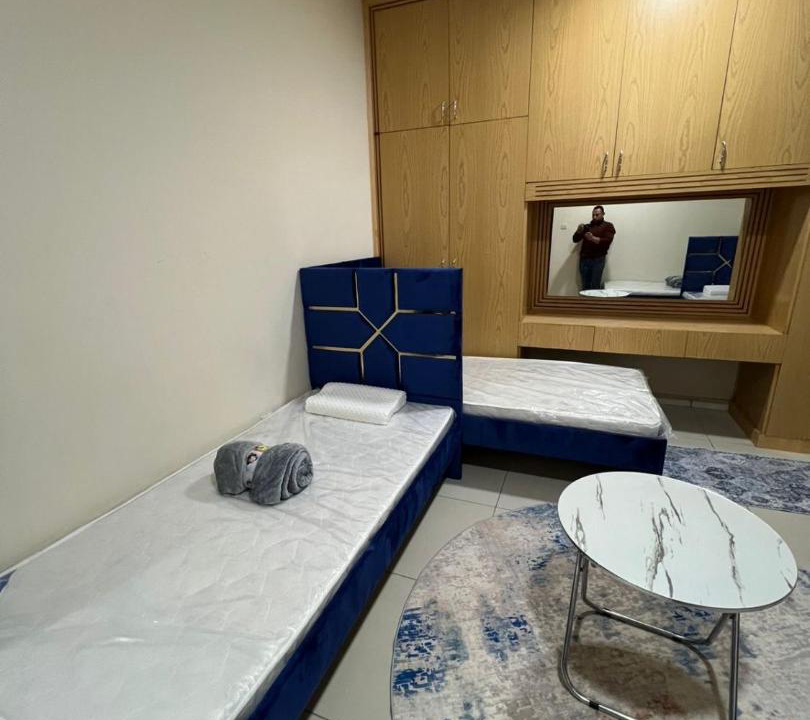Al Khan Hostel | ALEX Hostel 504 -Bed in a shared dormitory with other guests