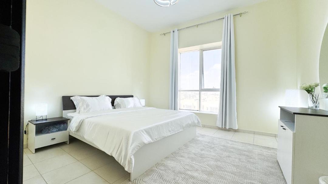Baniyas East Apartment | Spacious 2BR Apartment,3 Bathrooms, Near Mall