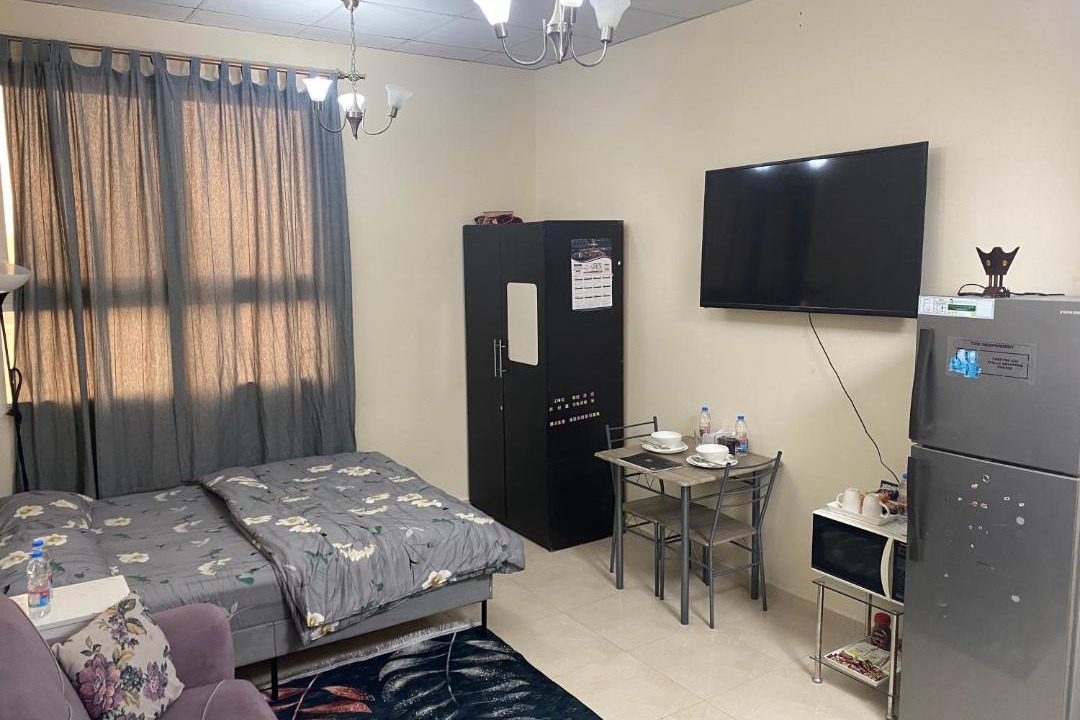 Al Nahda House | DELUXE Studio Apartment