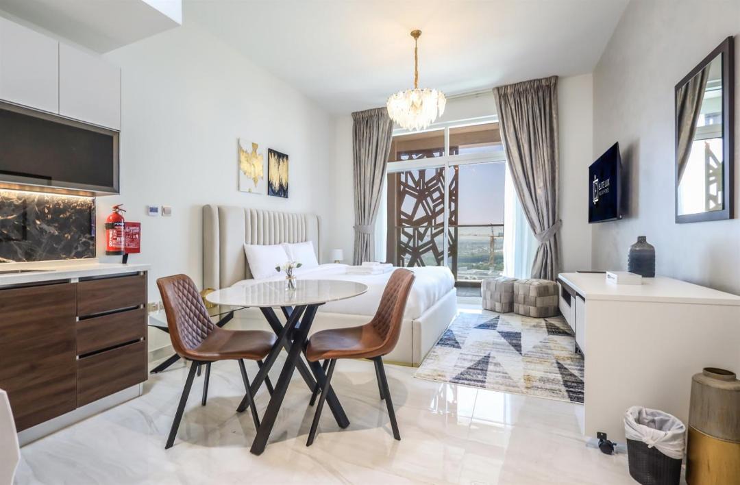 Al Barsha Apartment | Elite LUX Holiday Homes - Jewelz Residences Studio in Arjan, Dubai