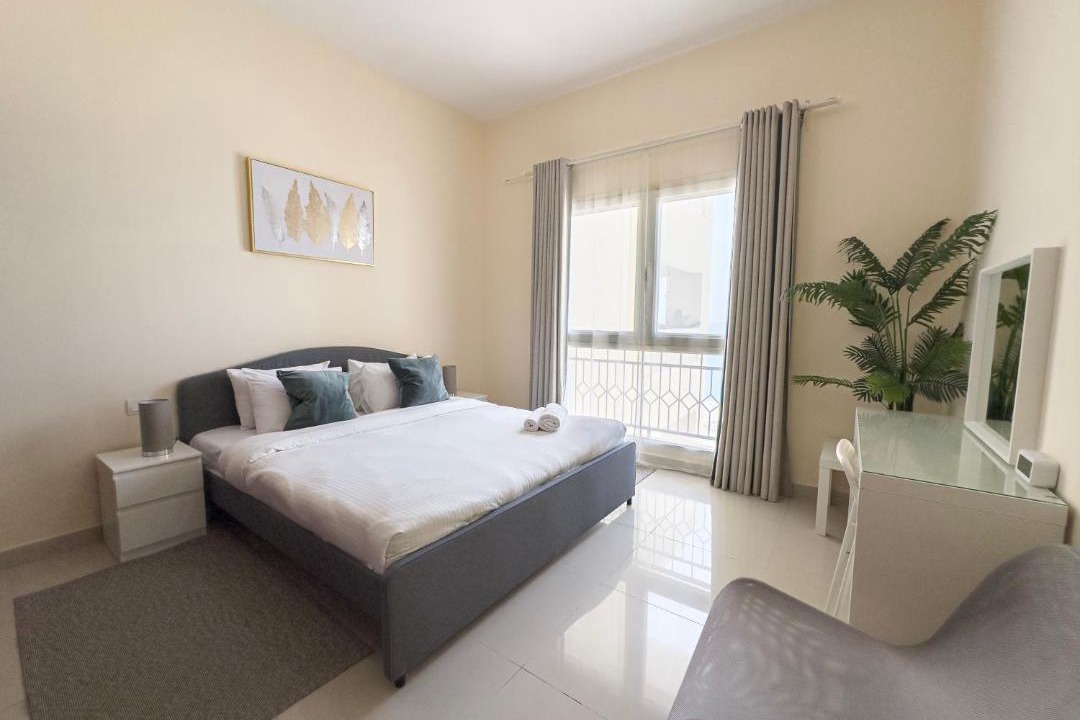 Al Hamra Village Apartment | Royal Breeze Sea View One Bedroom Apartment
