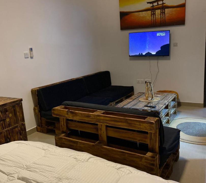 Al Ain Apartment | Black Moon Studio jimi