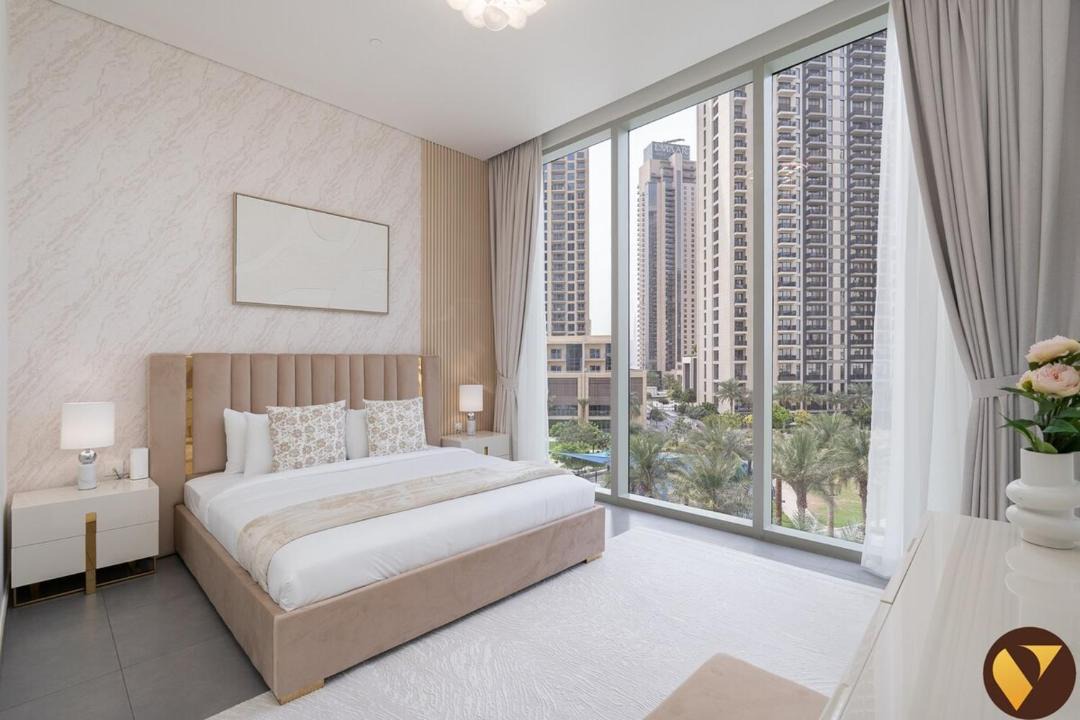 Dubai Apartment | Vogue Vacation Homes, Creek Gate, Creek Harbour Waterfront Living close to Downtown, Burj Khalifa and Dubai Mall, Three Bedroom Plus Maid Room Duplex Apartment with Balcony and City View, Access to all Amenities