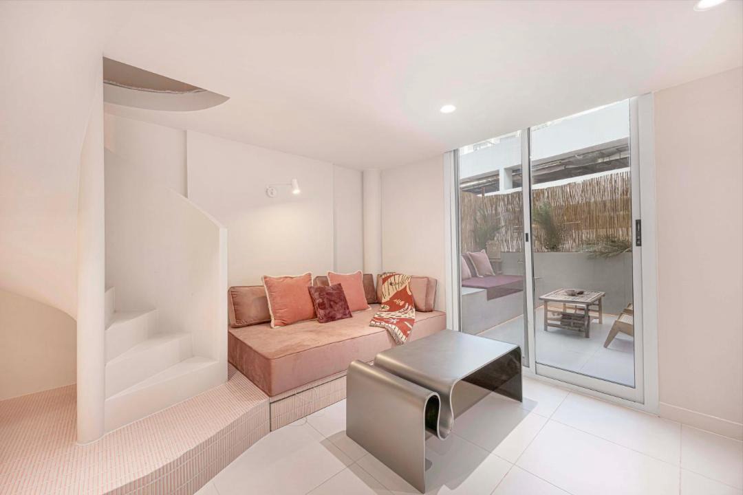 Jumeirah Village Apartment | Stylish Studio Loft with Outdoor Patio in JVC