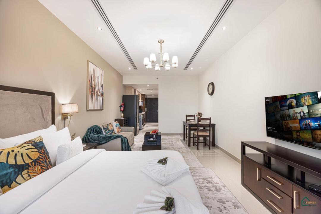 Madinat Zayed Apartment | Spacious & cozy Studio in Downtown!