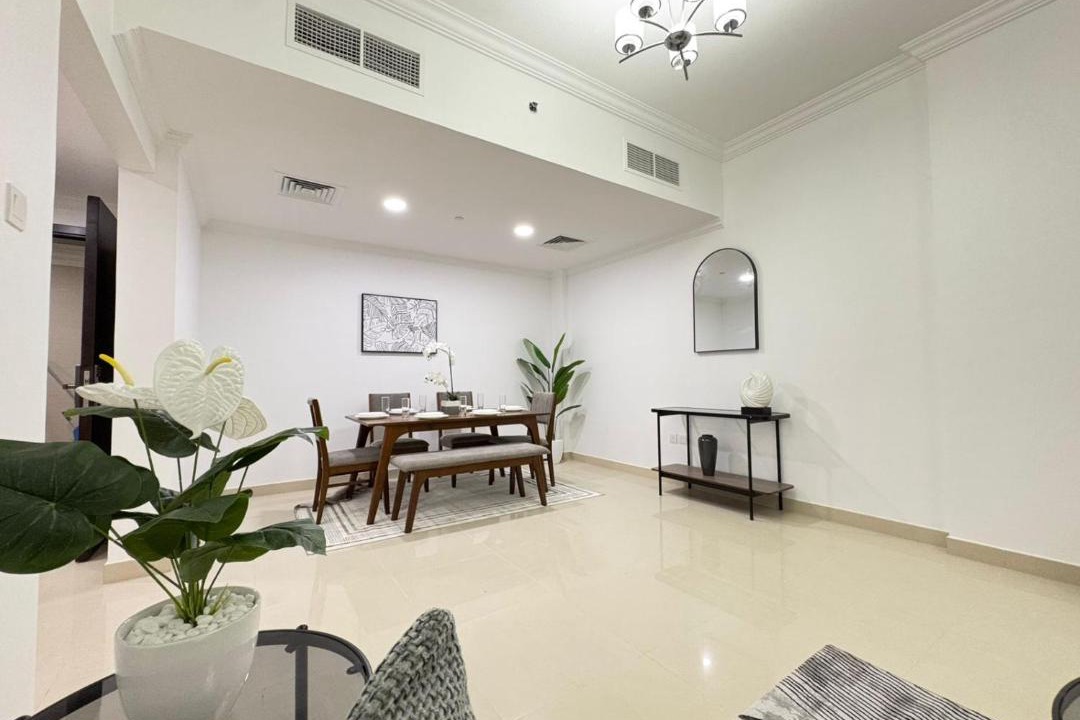 Al Majaz Apartment | Sharjah 2-Bed Near Al Majaz Waterfront