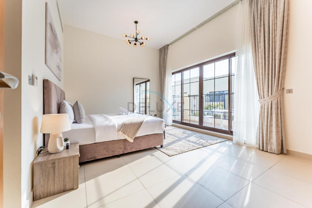 Dubai Villa | Spacious 4BR Plus Maids Villa, Near Avenue Mall, Cycle Park & Sports Complex - 15 Mins to Downtown Dubai, Nad Al Shiba Third by Deluxe Holiday Homes