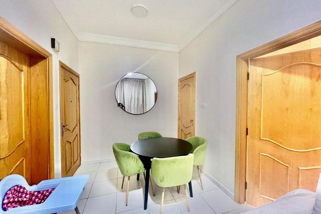 Deira Apartment | Close to the airport Near Abu Baker metro station