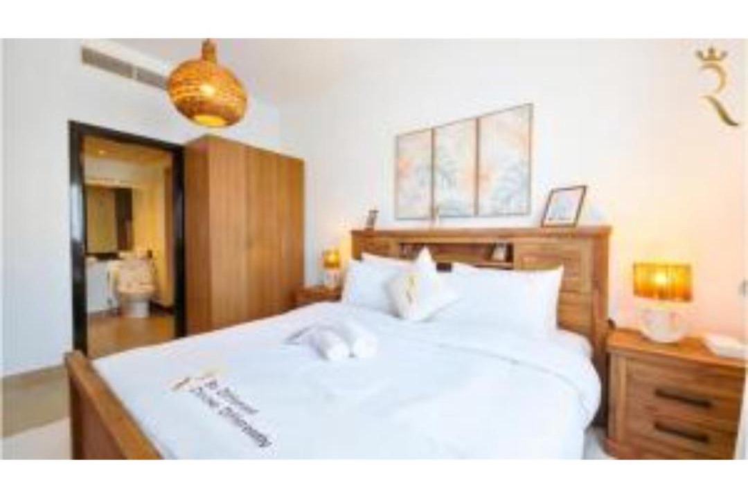 Abu Dhabi Apartment | Reef Edge 1BR - Elegant Coastal Getaway