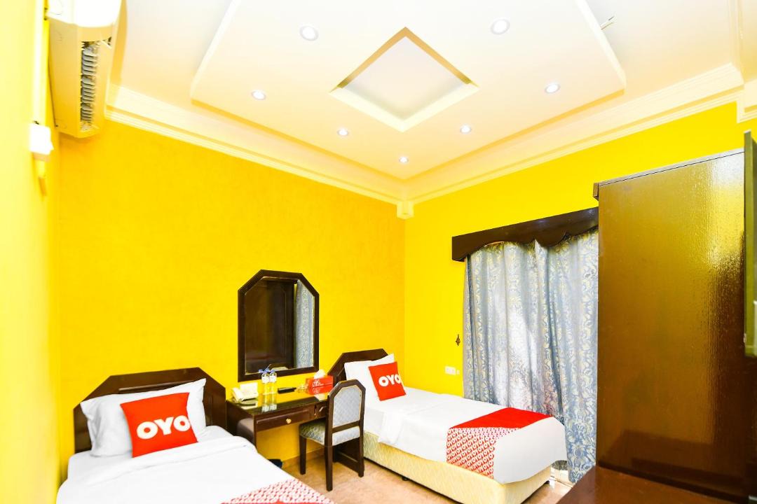 Muscat Hotel | OYO 137 Marina Hotel