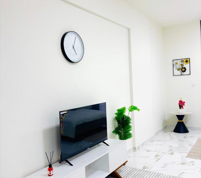 Al Hamra Village Apartment | Sapphire Vacation Homes
