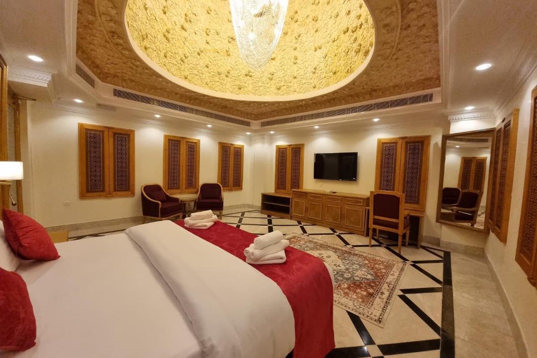 Ibri Hotel | فندق النبراس AlNebras Hotel