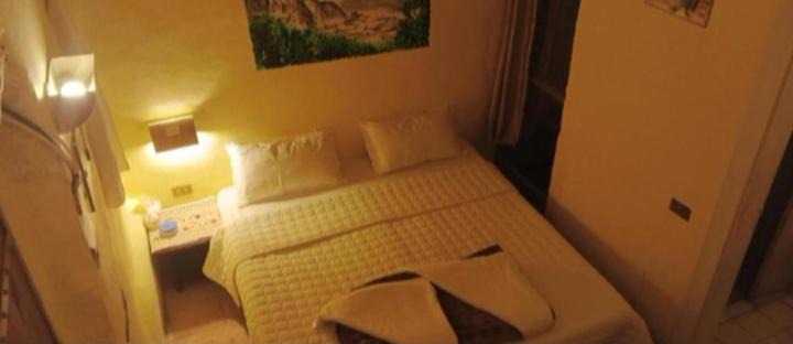 Dana House | Dana Gardens Hotel