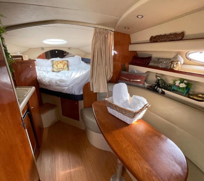 Dubai Marina Boat Rental | Yacht boat 2 Beds 1 Bath Dubai Eye Dubai Marina JBR