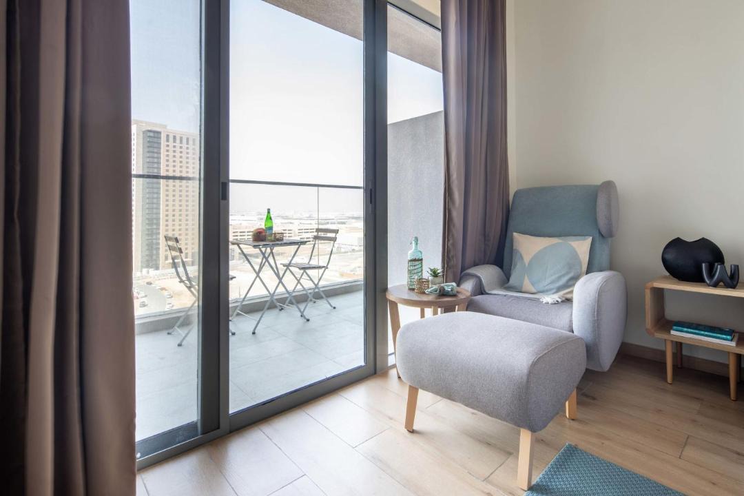 Jebel Ali Apartment | Frank Porter - Aura by Azizi