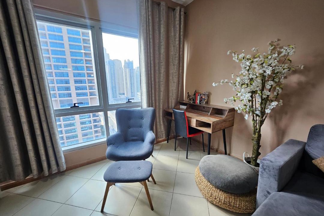 Dubai Marina Apartment | Stunning Apartment, Partial Sea View, Canal Marina View, 5 min walk To JBR Beach and METRO
