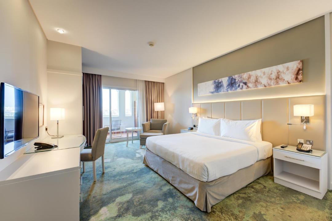 Dubai Investment Park Hotel | Millennium Lakeview Hotel