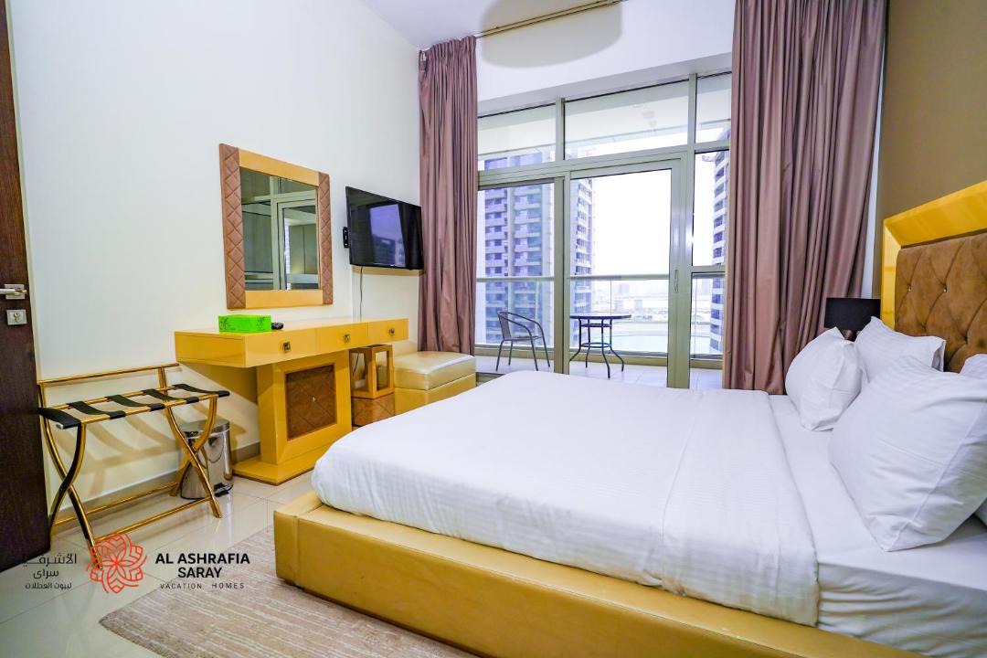 Dubai Sports City Apartment | Alashrafia Saray- Homey 1BR apartment in Sport City