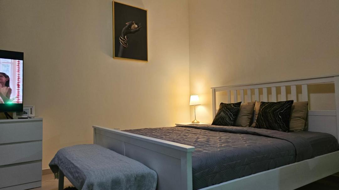Bab Al Bahr Apartment | Full Sea view studio
